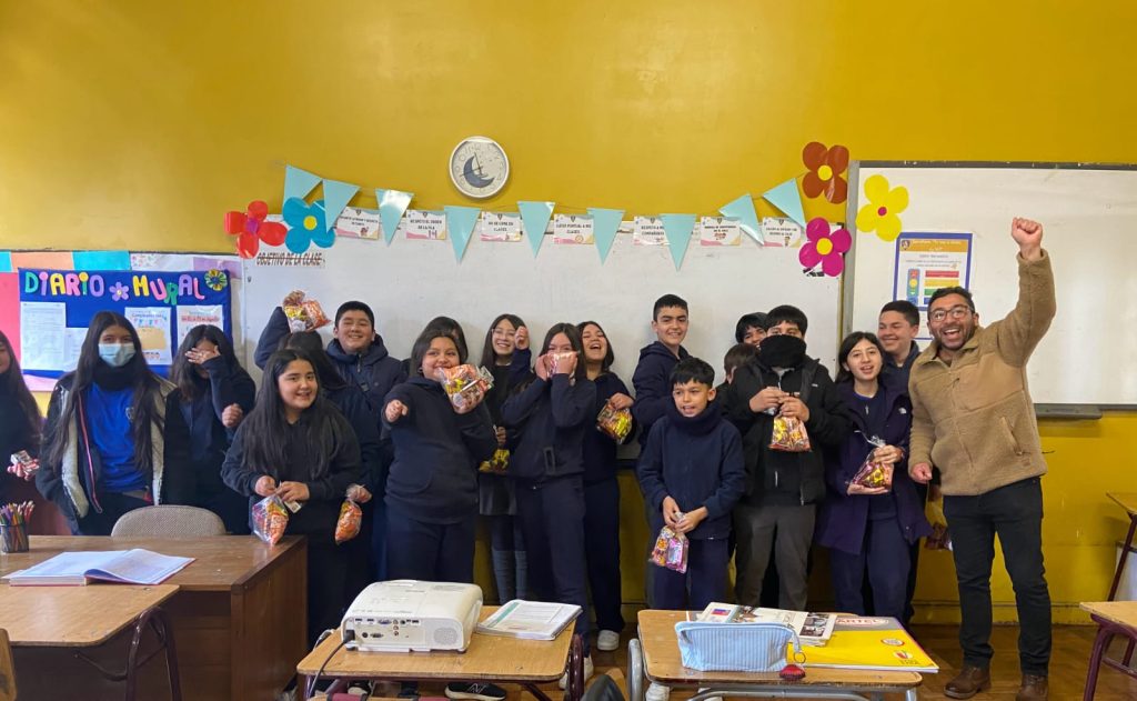 Protagonistas de nuestro entorno llega al liceo
